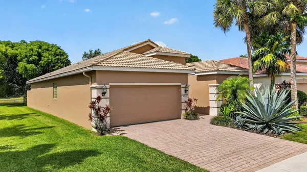 Property Slideshow image 2 of 98 | 8216 parini way, Lake Worth, FL, 33467