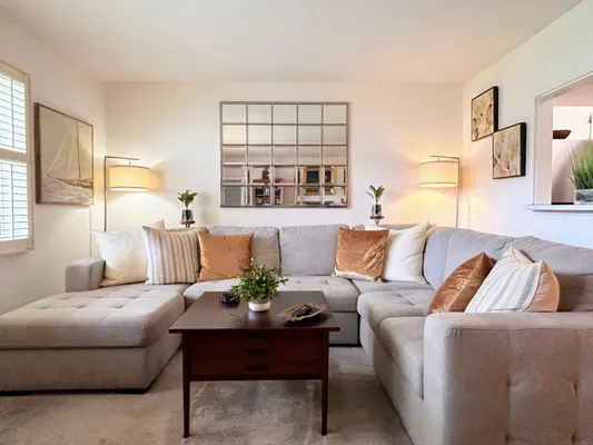 Property Slideshow image 2 of 36 | 320 horizons 103, Boynton Beach, FL, 33435
