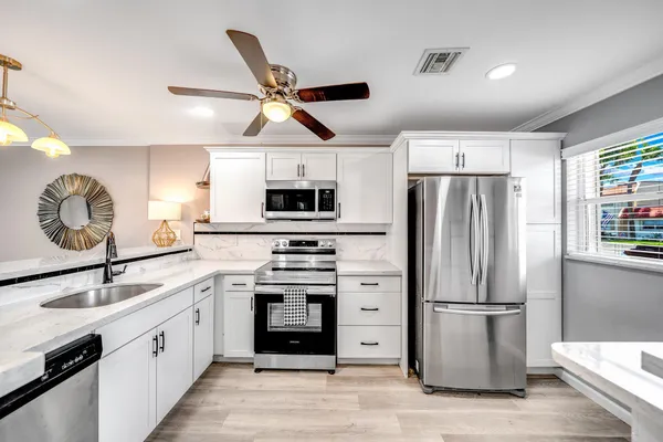 Property Slideshow image 2 of 34 | 154 lake dora dr, West Palm Beach, FL, 33411