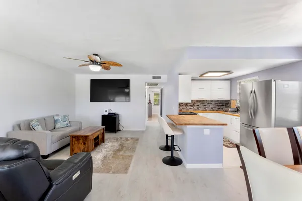 Property Slideshow image 2 of 25 | 253 prescott m m, Deerfield Beach, FL, 33442