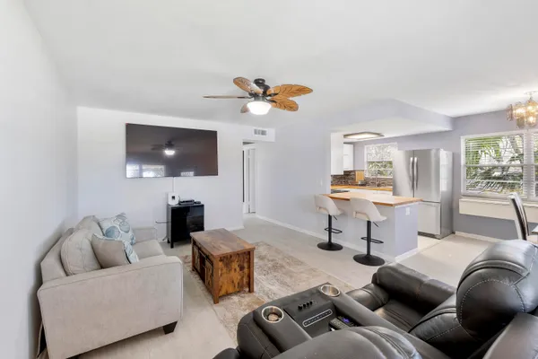 Property Slideshow image 3 of 25 | 253 prescott m m, Deerfield Beach, FL, 33442