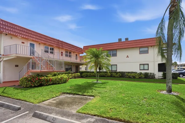 Property Slideshow image 2 of 64 | 47 saxony a a, Delray Beach, FL, 33446