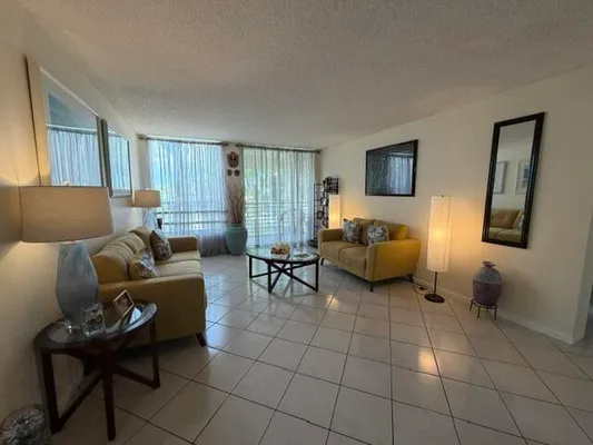 Property Slideshow image 2 of 30 | 8050 w mcnab rd 203, Tamarac, FL, 33321