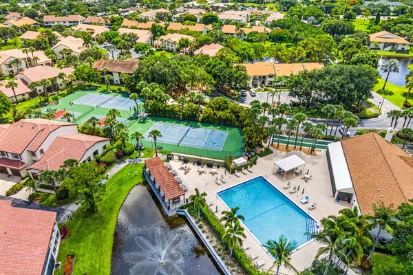 Property Slideshow image 2 of 38 | 3315 lucerne park dr, Greenacres, FL, 33467