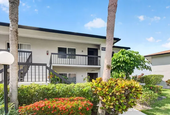 Property Slideshow image 3 of 65 | 5650 spindle palm ct d, Delray Beach, FL, 33484
