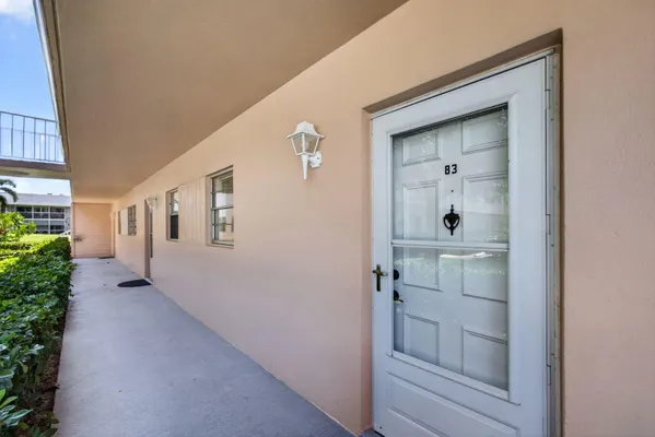Property Slideshow image 2 of 22 | 18081 se country club dr 9-83, Jupiter, FL, 33469