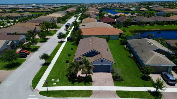 Property Slideshow image 2 of 68 | 12520 sw weeping willow ave, Port St. Lucie, FL, 34987