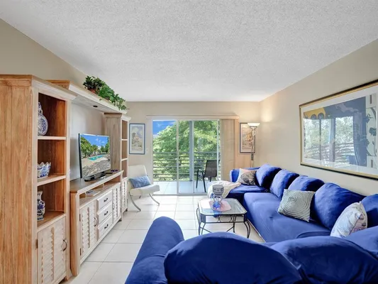 Property Slideshow image 3 of 29 | 2003 granada dr c4, Coconut Creek, FL, 33066