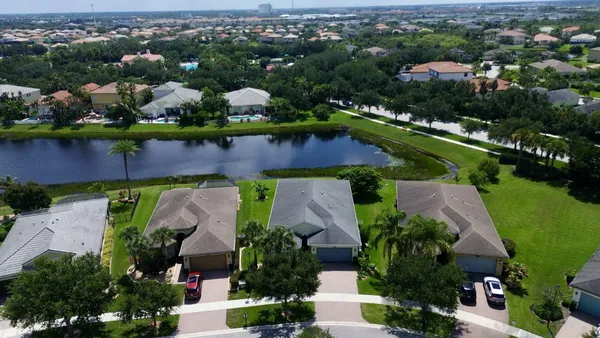 Property Slideshow image 2 of 123 | 11861 sw crestwood cir, Port St. Lucie, FL, 34987