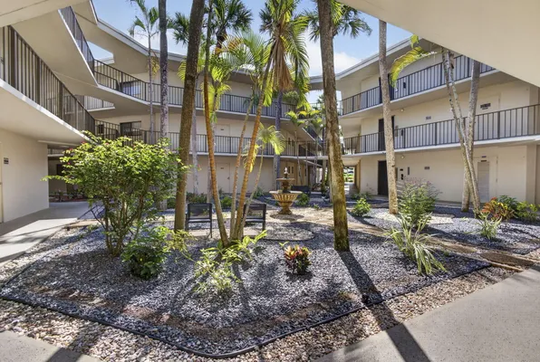 Property Slideshow image 2 of 76 | 5340 las verdes cir 307, Delray Beach, FL, 33484