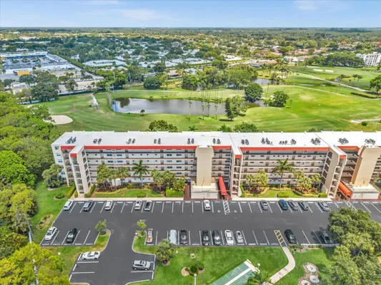 Property Slideshow image 3 of 60 | 3959 via poinciana 104, Lake Worth, FL, 33467