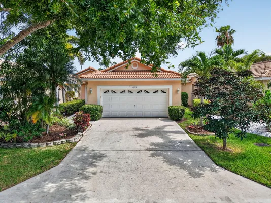 Property Slideshow image 2 of 57 | 7695 cherry blossom way, Boynton Beach, FL, 33437