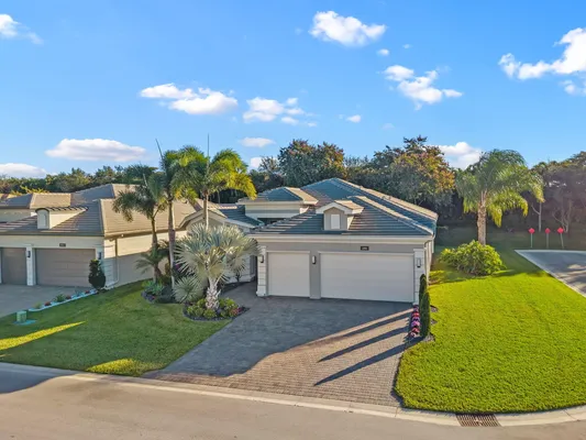 Property Slideshow image 2 of 25 | 12882 granite mountain pass, Boynton Beach, FL, 33473