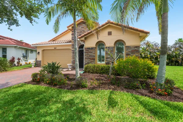 Property Slideshow image 2 of 40 | 9617 sw gum tree ct, Port St. Lucie, FL, 34987