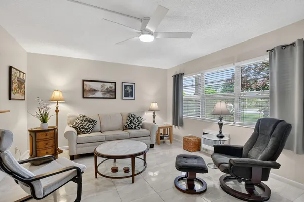 Property Slideshow image 3 of 88 | 438 tilford u u, Deerfield Beach, FL, 33442