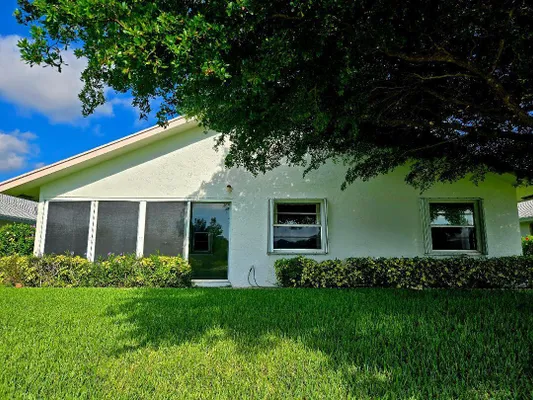 Property Slideshow image 3 of 45 | 5415 crystal anne dr, West Palm Beach, FL, 33417
