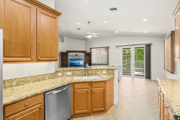 Property Slideshow image 3 of 51 | 6223 dorchester way, Vero Beach, FL, 32966