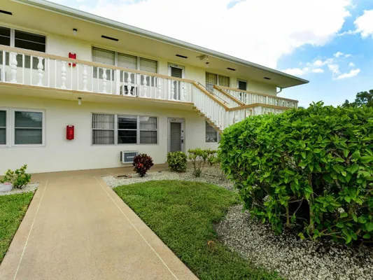 Property Slideshow image 2 of 30 | 317 northampton p p, West Palm Beach, FL, 33417