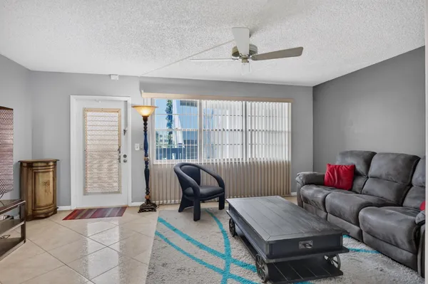 Property Slideshow image 2 of 43 | 3090 wolverton e, Boca Raton, FL, 33434