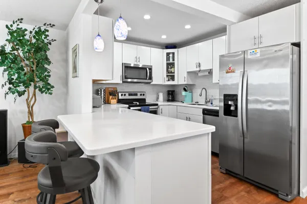 Property Slideshow image 3 of 31 | 426 ''saxony '''' i 426, Delray Beach, FL, 33446