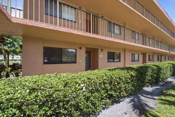Property Slideshow image 2 of 88 | 15074 witney rd 107, Delray Beach, FL, 33484