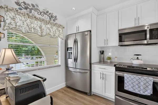 Property Slideshow image 3 of 45 | 1211 bahama bnd f2, Coconut Creek, FL, 33066