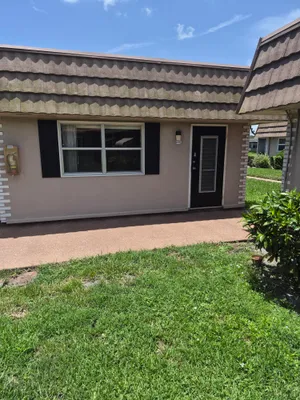 Property Slideshow image 2 of 18 | 318 n seville n 318, Delray Beach, FL, 33446