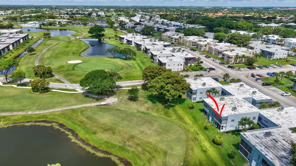 Property Slideshow image 2 of 29 | 955 normandy trl, Delray Beach, FL, 33484