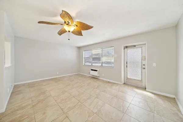 Property Slideshow image 2 of 19 | 114 northampton f 114, West Palm Beach, FL, 33417