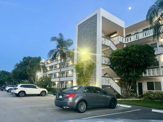 Property Slideshow image 2 of 55 | 2026 oakridge d d, Deerfield Beach, FL, 33442