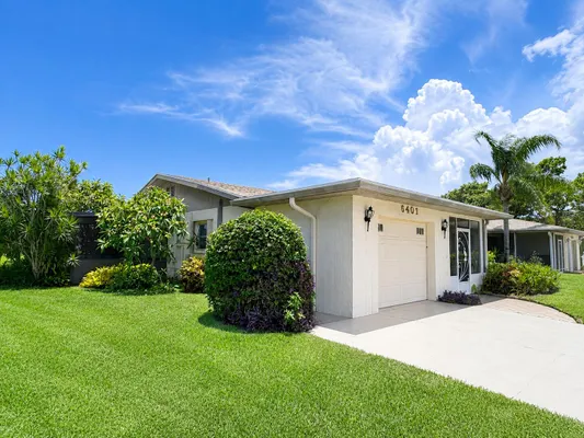 Property Slideshow image 3 of 32 | 6401 lasalle dr, Delray Beach, FL, 33484