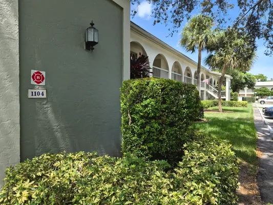 Property Slideshow image 2 of 41 | 1104 bahama bnd a1, Coconut Creek, FL, 33066