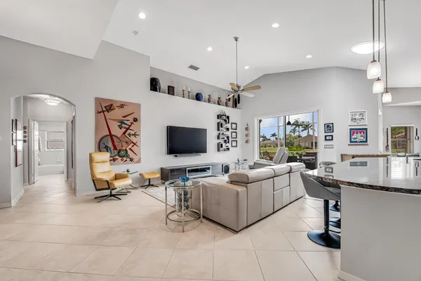 Property Slideshow image 2 of 55 | 8417 grand messina cir, Boynton Beach, FL, 33472