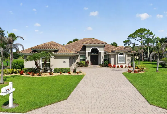 Property Slideshow image 2 of 44 | 9431 meadowood dr, Fort Pierce, FL, 34951