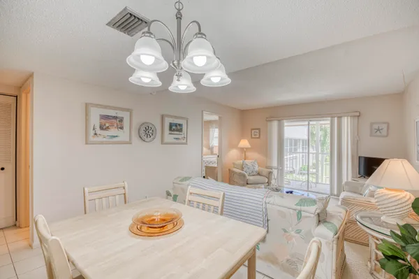 Property Slideshow image 3 of 18 | 18081 se country club dr 26, Jupiter, FL, 33469