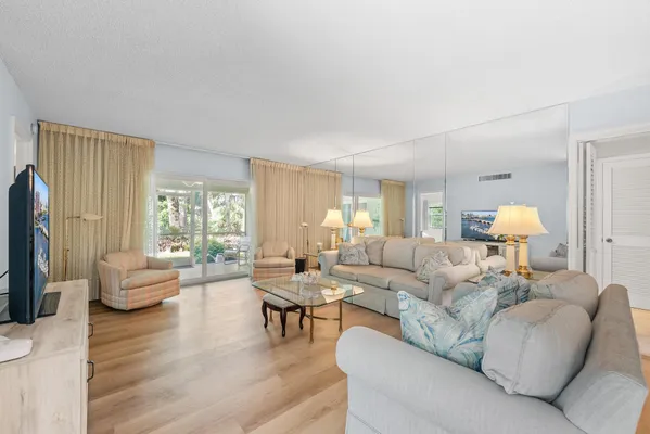 Property Slideshow image 3 of 31 | 1262 n sugar sands blvd 126, Singer Island, FL, 33404