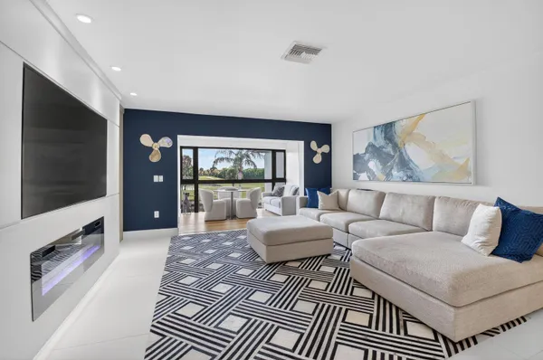 Property Slideshow image 3 of 49 | 23 southport ln d, Boynton Beach, FL, 33436