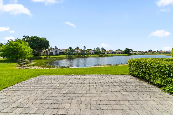 Property Slideshow image 2 of 36 | 6226 water lilly ln, Boynton Beach, FL, 33437