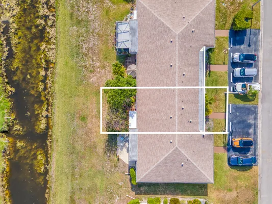 Property Slideshow image 2 of 32 | 8932 warwick dr 419, Boca Raton, FL, 33433