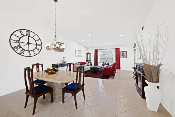 Property Slideshow image 2 of 26 | 8236 summerbreeze ln, Boca Raton, FL, 33496