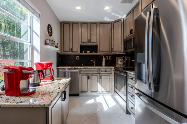 Property Slideshow image 3 of 25 | 184 piedmont d d, Delray Beach, FL, 33484
