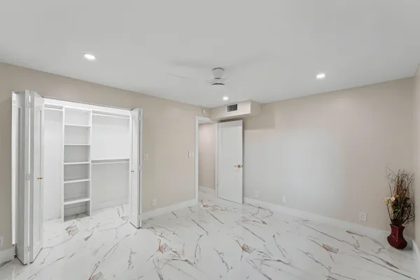 Property Slideshow image 2 of 37 | 2005 granada dr b3, Coconut Creek, FL, 33066