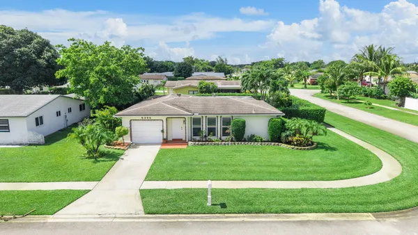 Property Slideshow image 2 of 34 | 6396 whispering wind way, Delray Beach, FL, 33484