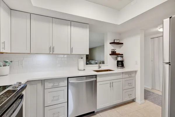 Property Slideshow image 2 of 49 | 6600 s oriole blvd, Delray Beach, FL, 33446