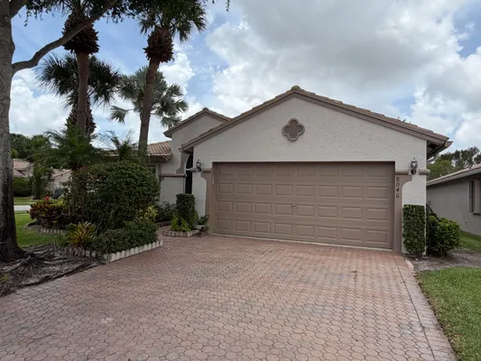 Property Slideshow image 2 of 34 | 8046 florenza dr, Boynton Beach, FL, 33472