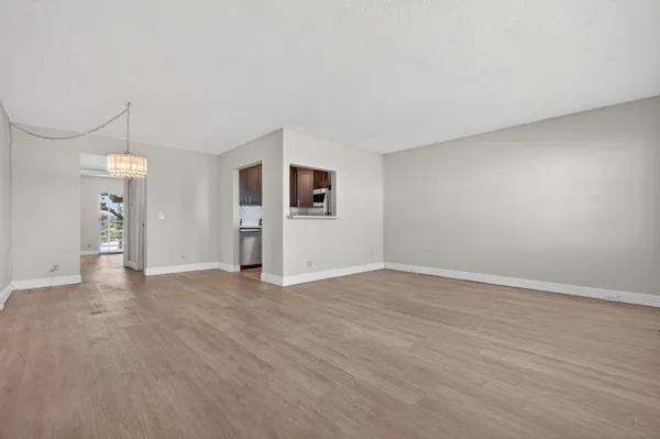Property Slideshow image 2 of 14 | 20 dorset a a, Boca Raton, FL, 33434