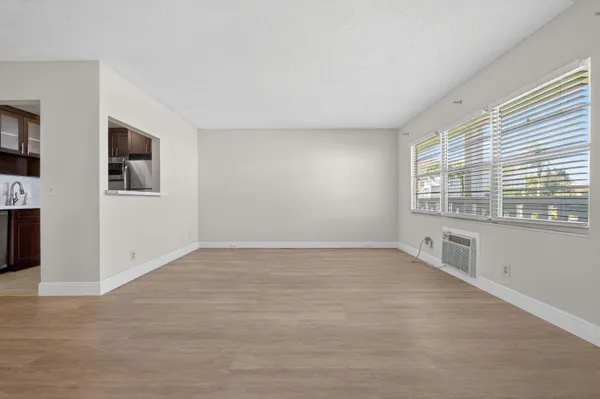 Property Slideshow image 3 of 14 | 20 dorset a a, Boca Raton, FL, 33434