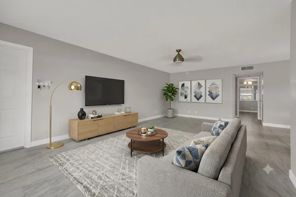 Property Slideshow image 2 of 22 | 185 high point ter b, Delray Beach, FL, 33445
