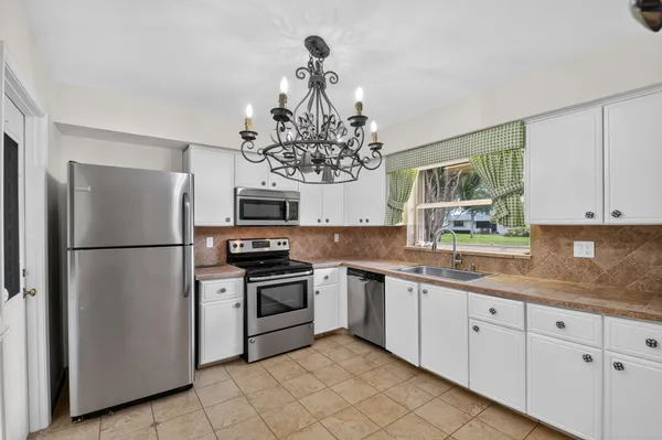 Property Slideshow image 3 of 53 | 9930 frangipani tree way b, Boynton Beach, FL, 33436