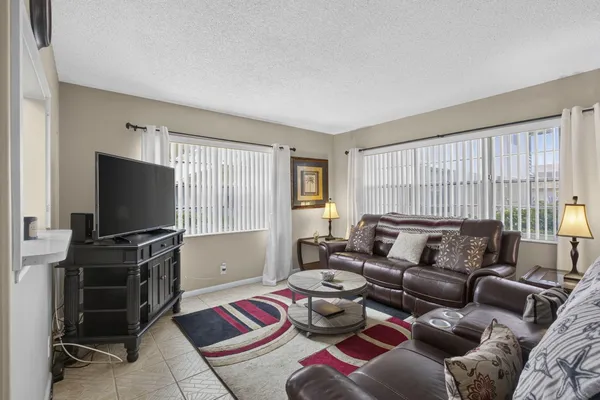 Property Slideshow image 3 of 63 | 5 northampton a 5, West Palm Beach, FL, 33417